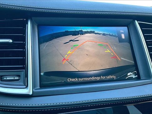 Certified 2025 INFINITI QX50 Luxe image 29