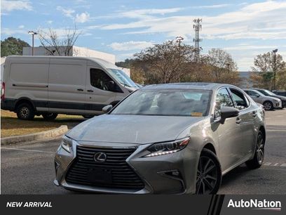 Used 2017 Lexus ES 300h