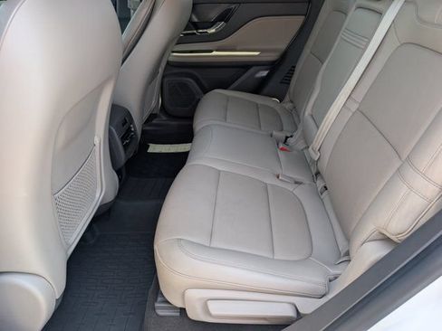 Used 2022 Lincoln Corsair Reserve w/ Elements Package FWD image 29