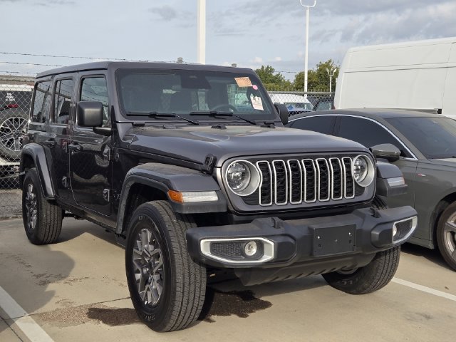 Certified 2026 Jeep Wrangler Unlimited Sahara AWD/4WD image 1