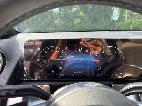 New 2026 Mercedes-Benz GLB 250 4MATIC image 16