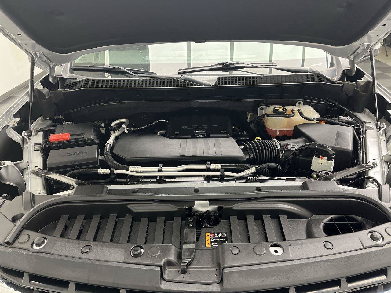 Certified 2022 Chevrolet Silverado 1500 LT AWD/4WD image 28
