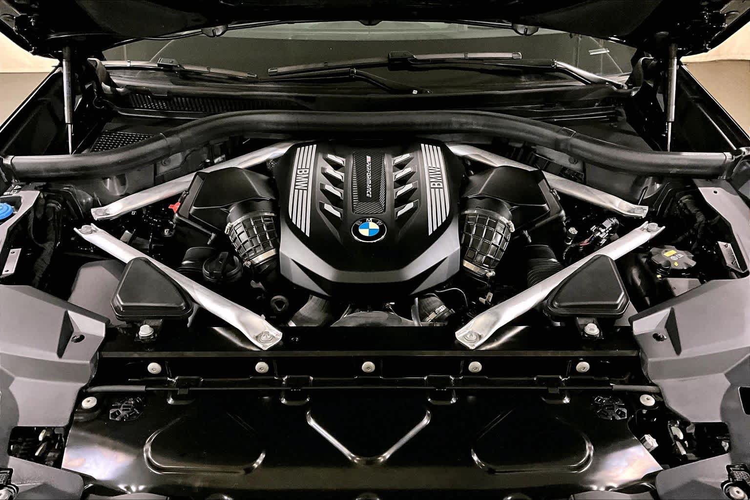 Used 2022 BMW X5 M50i w/ Executive Package AWD/4WD image 29