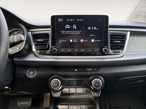 Used 2023 Kia Rio S w/ Technology Package FWD image 8