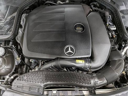 Used 2021 Mercedes-Benz C 300 Sedan image 23