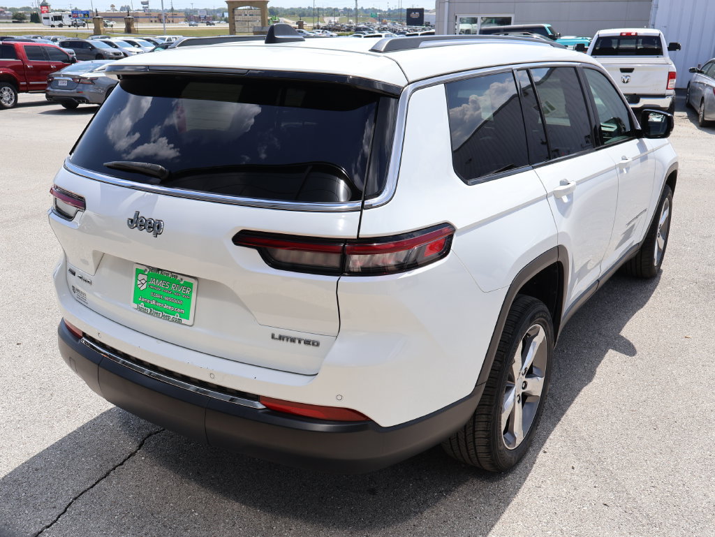 Used 2022 Jeep Grand Cherokee L Limited AWD/4WD image 5