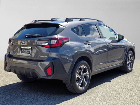 Used 2024 Subaru Crosstrek 2.0i Premium w/ Popular Package #4 AWD/4WD image 3