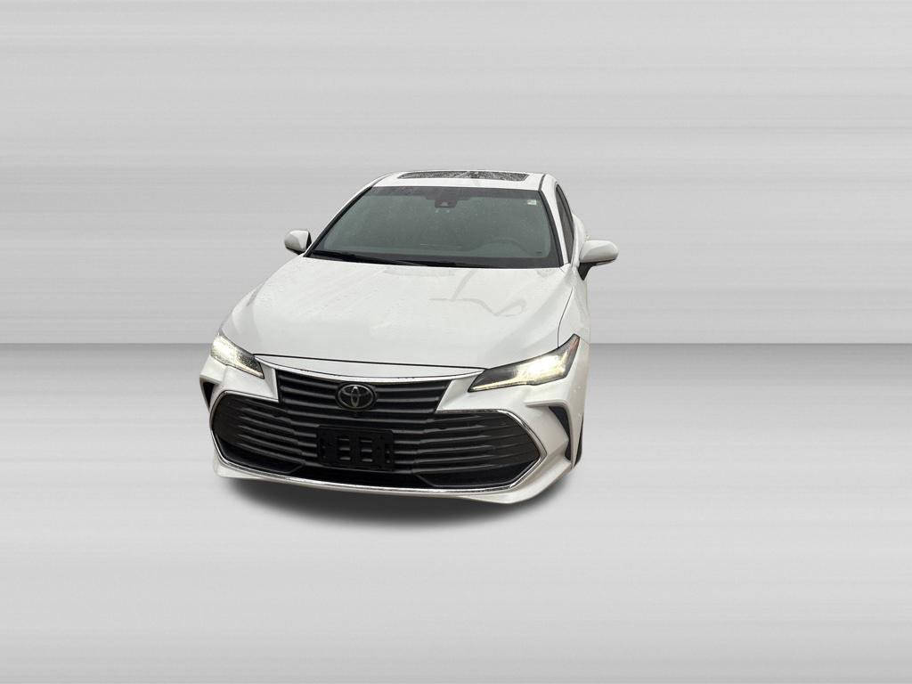 Used 2019 Toyota Avalon Limited w/ Advanced Safety Package FWD image 8