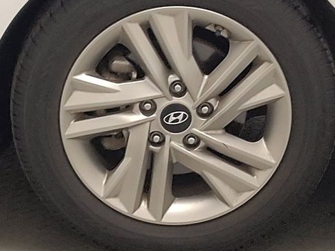 Used 2019 Hyundai Elantra SEL w/ Cargo Package image 31