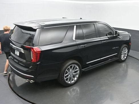 Used 2022 GMC Yukon Denali w/ Denali Ultimate Package AWD/4WD image 40