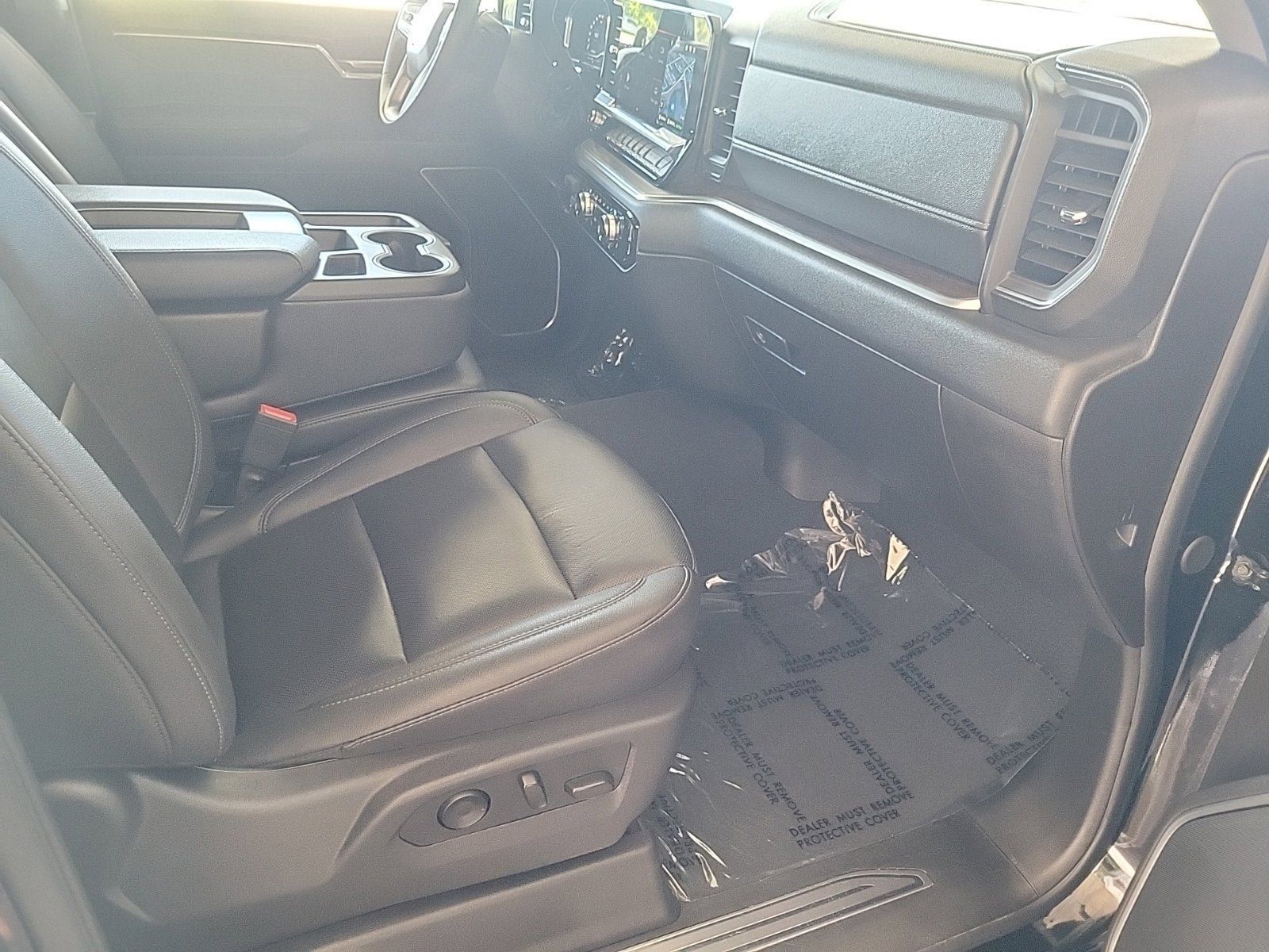 Certified 2025 GMC Sierra 1500 SLT AWD/4WD image 13