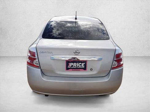 Used 2010 Nissan Sentra 2.0 S FWD image 3