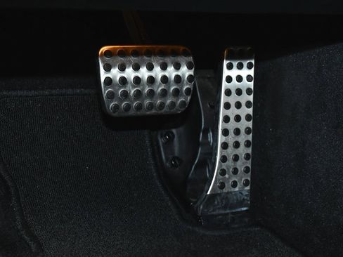 Used 2019 Mercedes-Benz C 300 Sedan image 16