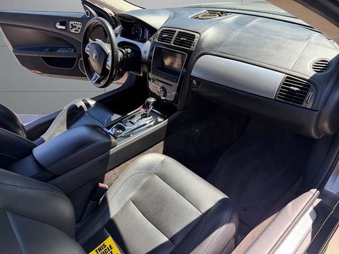 Used 2009 Jaguar XKR R image 22