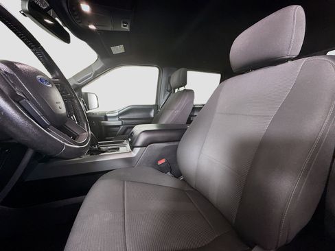 Used 2017 Ford F150 XLT w/ Equipment Group 302A Luxury image 21