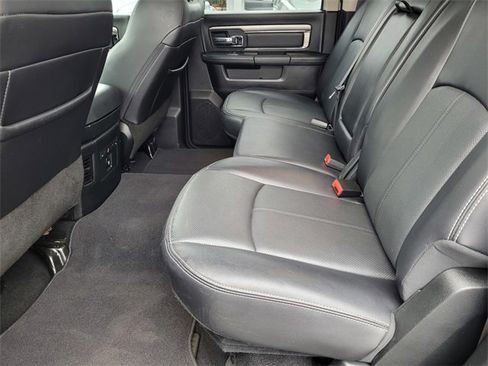 Used 2018 RAM 2500 Laramie w/ Sport Appearance Group image 18