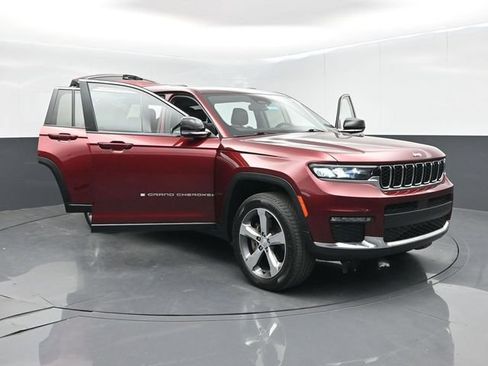 Used 2022 Jeep Grand Cherokee L Limited AWD/4WD image 62