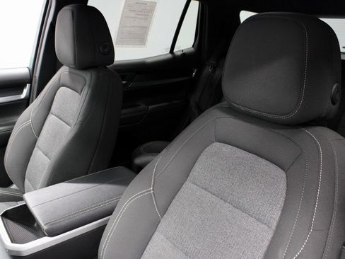 Used 2025 GMC Terrain Elevation AWD/4WD image 26