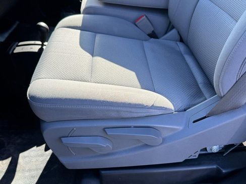 Used 2016 GMC Sierra 2500 4x4 Crew Cab w/ Sierra Convenience Package image 21