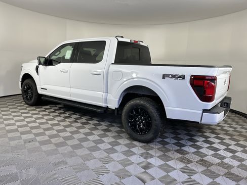 New 2025 Ford F150 XLT w/ Equipment Group 302A MID image 3