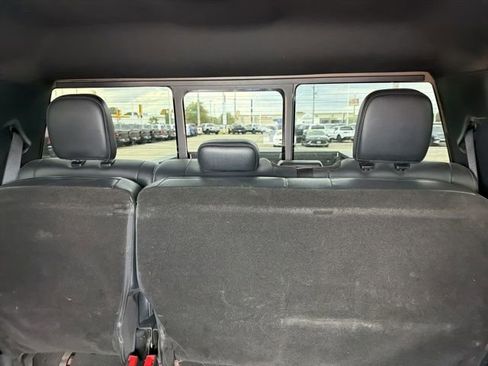 Used 2022 Ford F350 Lariat w/ Lariat Value Package AWD/4WD image 22