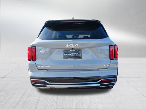 Used 2023 Kia Sorento SX image 6