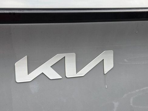 Used 2024 Kia Sportage X-Line w/ X-Line Premium Package AWD/4WD image 40