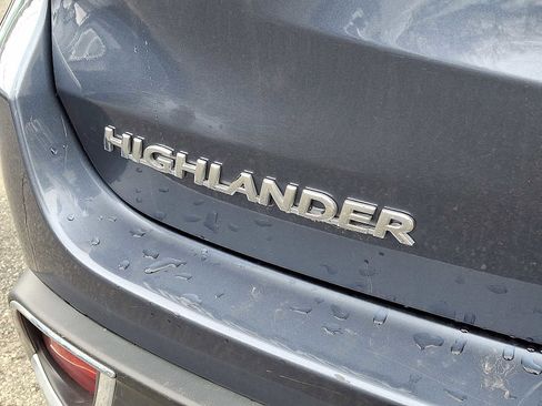 Used 2017 Toyota Highlander Limited Platinum w/ Carpet Mat Package image 31