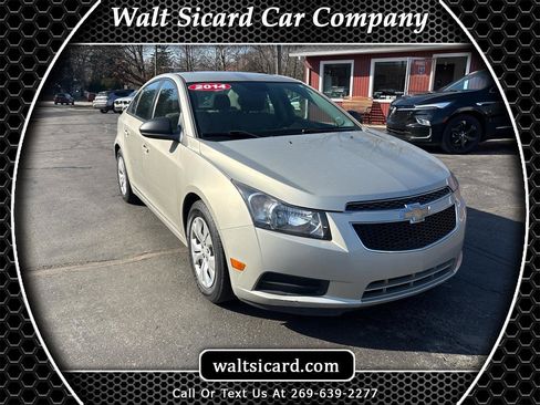 Used 2014 Chevrolet Cruze LS image 1