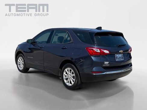 Used 2018 Chevrolet Equinox LS AWD/4WD image 3