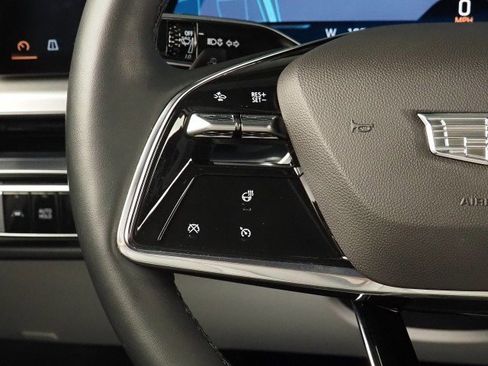 Used 2024 Cadillac Lyriq Luxury image 22