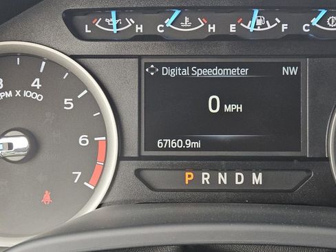 Used 2022 Ford F350 XLT w/ XLT Premium Package image 22