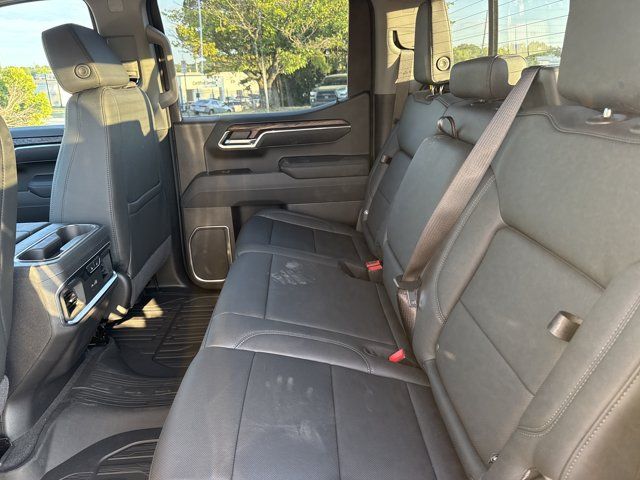 New 2026 GMC Sierra 1500 SLT w/ SLT Premium Plus Package AWD/4WD image 5