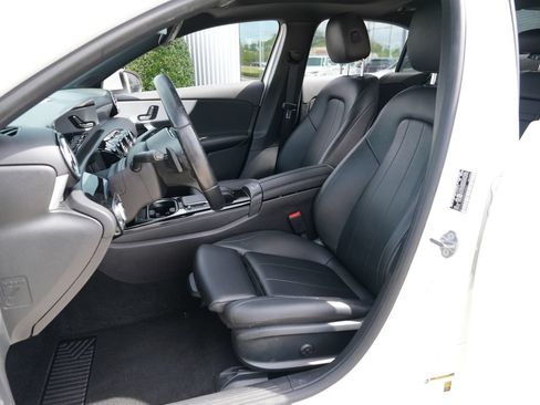 Used 2021 Mercedes-Benz A 220 image 19