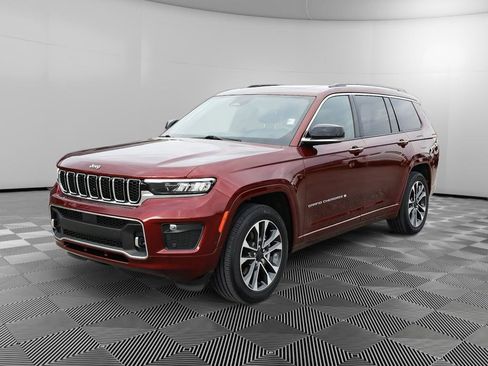 Used 2023 Jeep Grand Cherokee L Overland AWD/4WD image 2