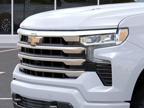 New 2026 Chevrolet Silverado 1500 High Country w/ Technology Package AWD/4WD image 14