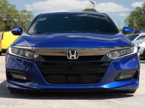 Used 2018 Honda Accord Sport image 20