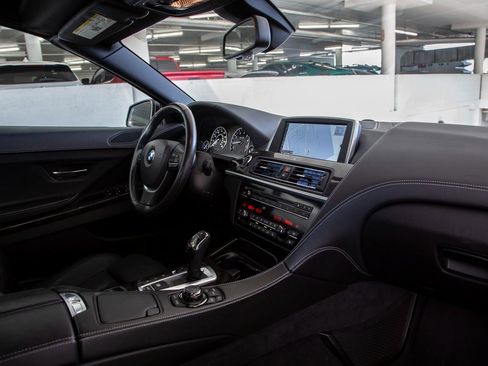 Used 2013 BMW 650i xDrive Convertible image 19