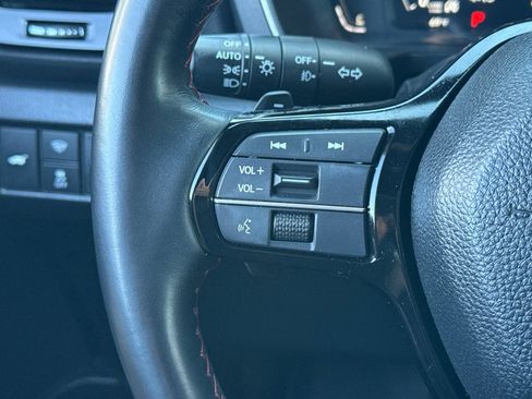 Used 2025 Honda Pilot Black Edition image 34