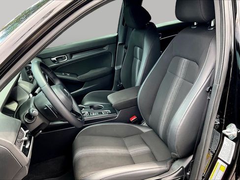 Used 2025 Honda Civic Sport image 8