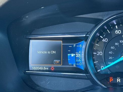 Used 2019 Ford Explorer Limited image 17