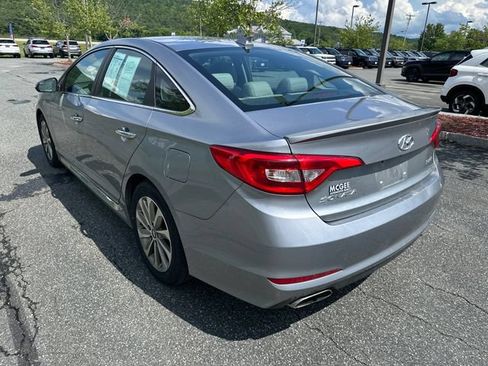 Used 2017 Hyundai Sonata Sport w/ Value Edition Package 02 FWD image 3