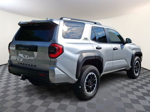 Certified 2025 Toyota 4Runner TRD Off-Road AWD/4WD image 6
