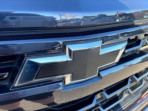 Used 2023 Chevrolet Silverado 1500 RST w/ Z71 Off-Road Package AWD/4WD image 29