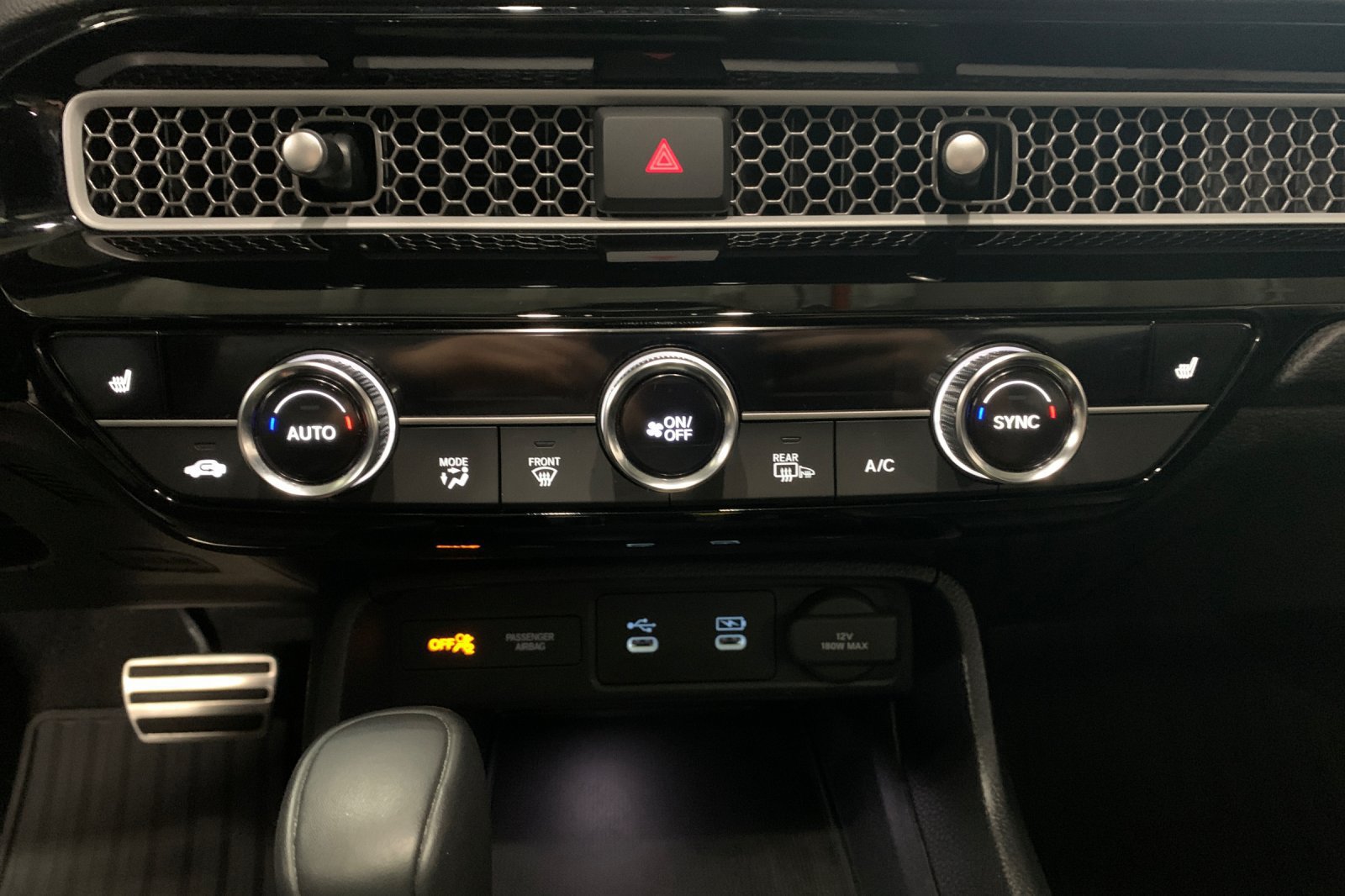 Certified 2025 Honda Civic Sport image 22