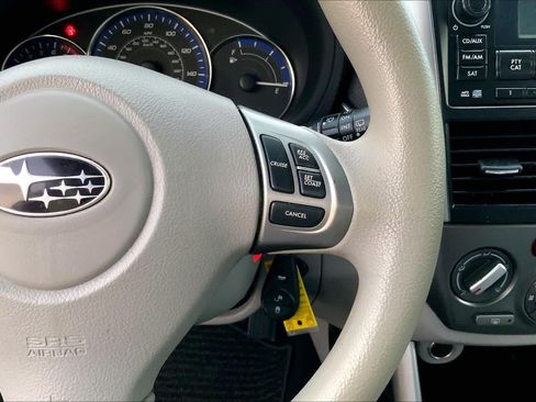 Used 2011 Subaru Forester 2.5X Premium w/ All-Weather Pkg AWD/4WD image 19
