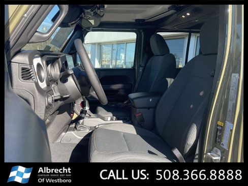 New 2026 Jeep Gladiator Willys image 10