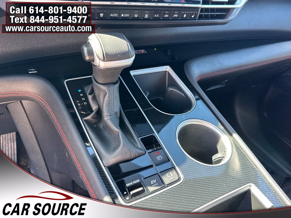 Used 2025 Toyota Sienna XSE w/ XSE Premium Package FWD image 23