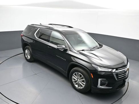 Used 2023 Chevrolet Traverse LT FWD image 37