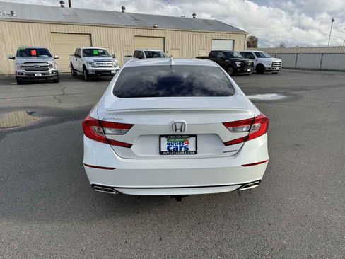 Used 2020 Honda Accord Sport image 9